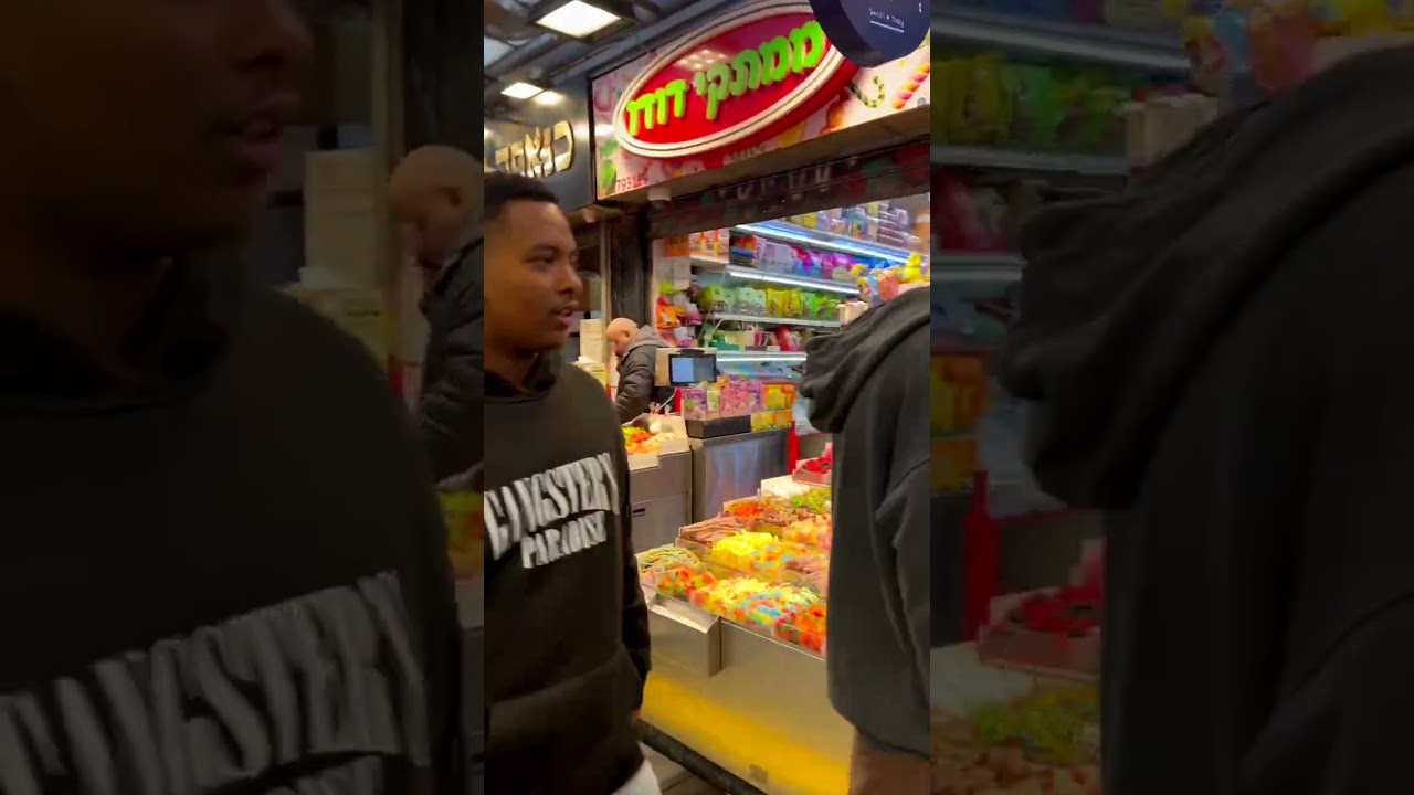 POV: you walk through the shuk on a Tuesday afternoon (shuk Machne Yehuda)