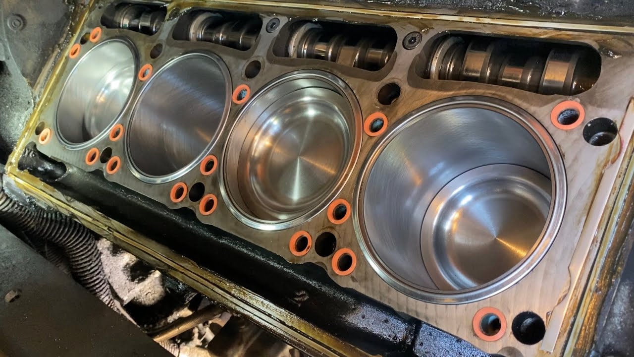 Detroit diesel 8v92TA 1/2 rebuild progress. Wanderlodge rv