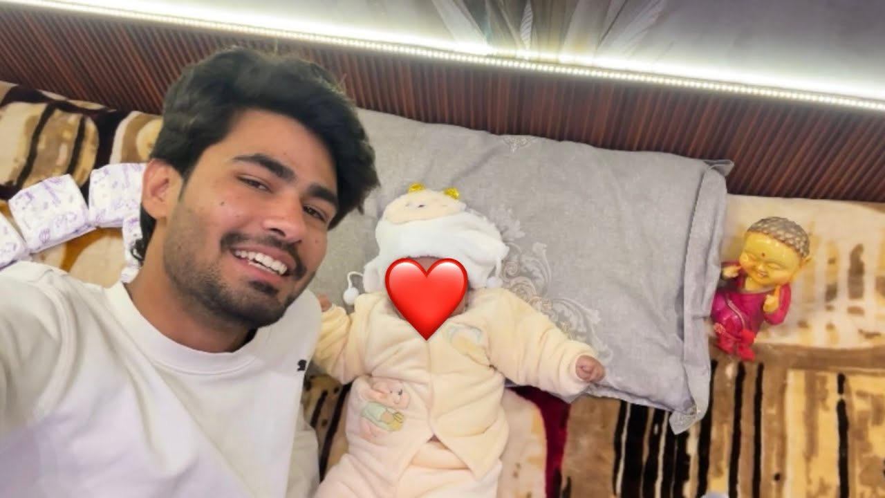 Aaj bhanje Raja 2 months ka ho gya ❤️🎀😘