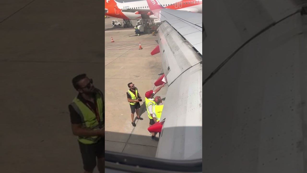 Grounded by bent wing Alicante airport June 2022 jet2