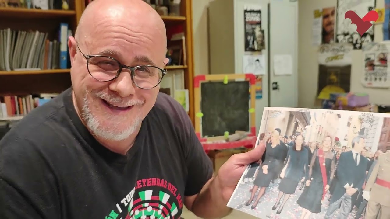 Xavi Castillo: «Només ens falta la música del NO-DO»