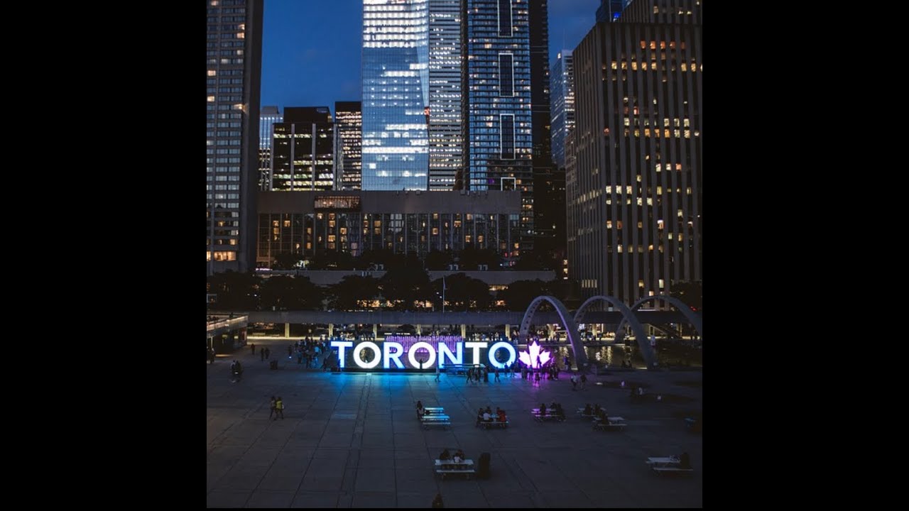 A Day&rsquo;s Trip To Toronto, Canada