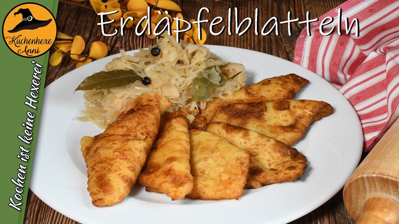 Deftige , herzhafte Tiroler Erdäpfelblatteln mit Sauerkraut