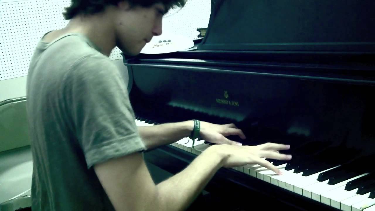 Untrust Us by Crystal Castles piano cover