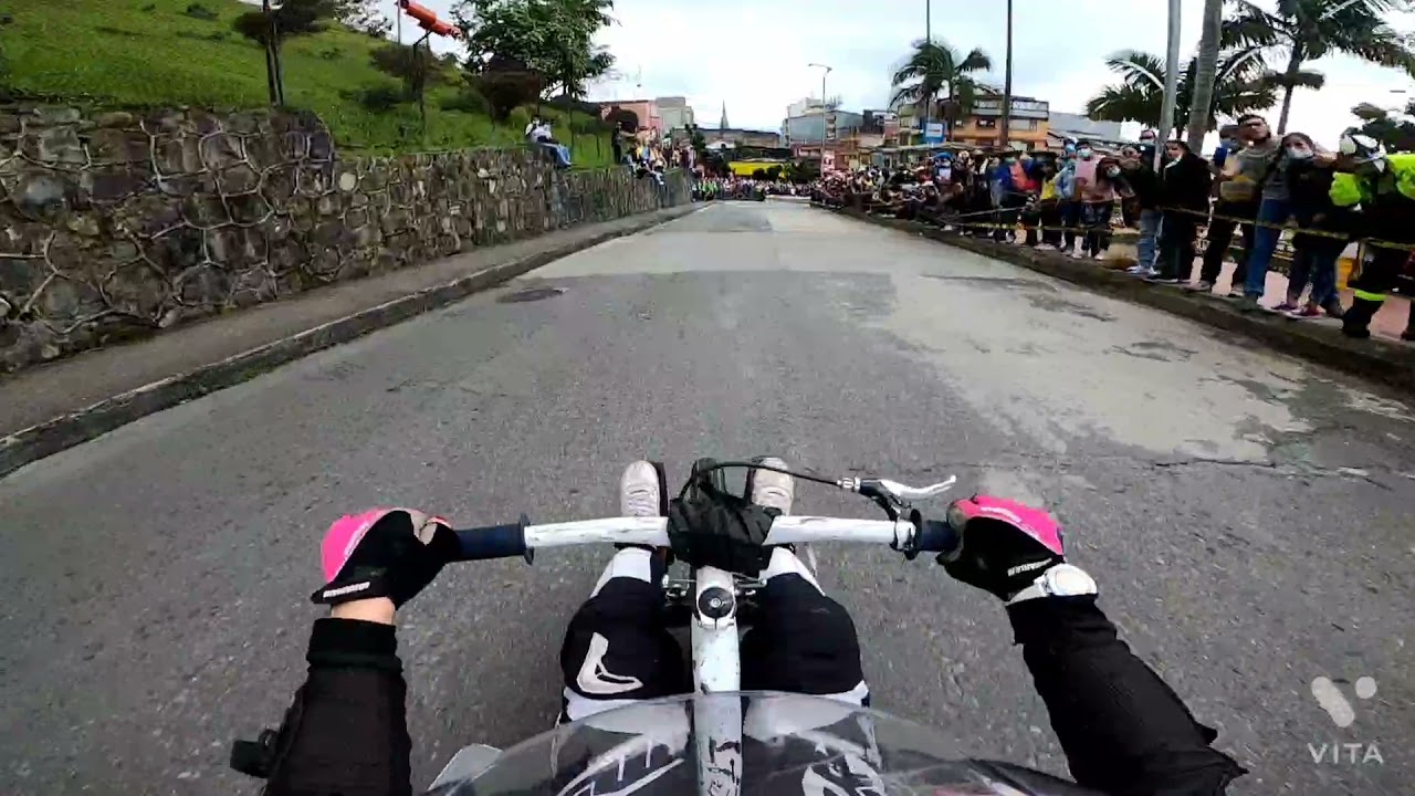 triciclos Manizales Xtremo 2022... etapa reina categoría novatos Danni Valencia 😍