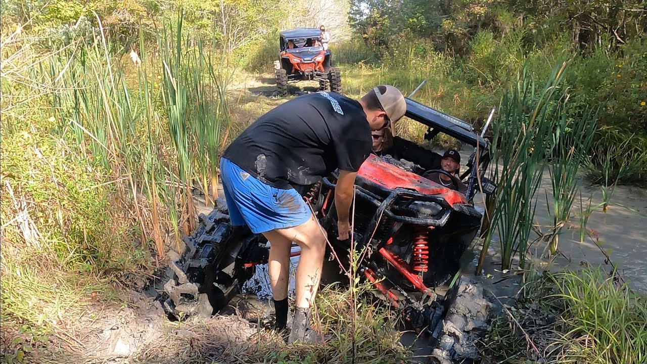 Lockers Matter / Honda Talon Testing // Bawgtown