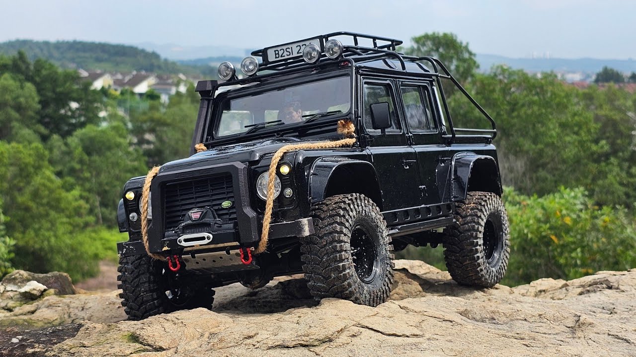 RC 1/10 Scale | Land Rover Defender D110 SPECTRE | Boom Racing BRX02 | 19012024