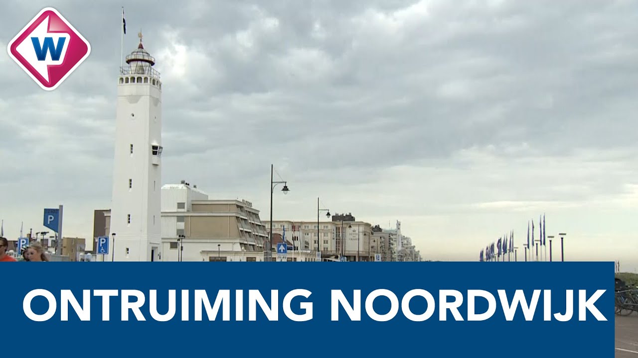 Politie grijpt in tijdens feest op strand Noordwijk