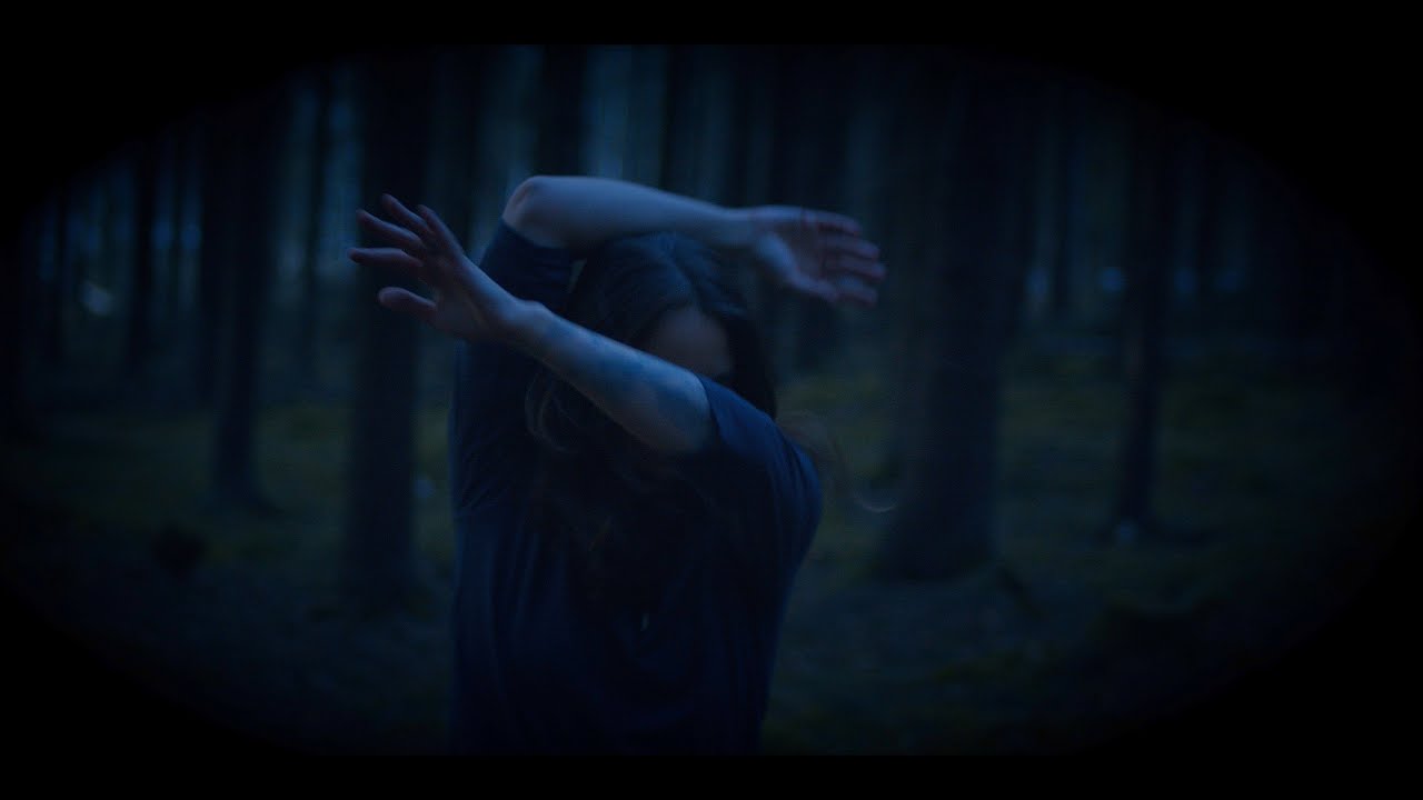 Robert Sant ft Sun and Moon Dance - Föll Official Video