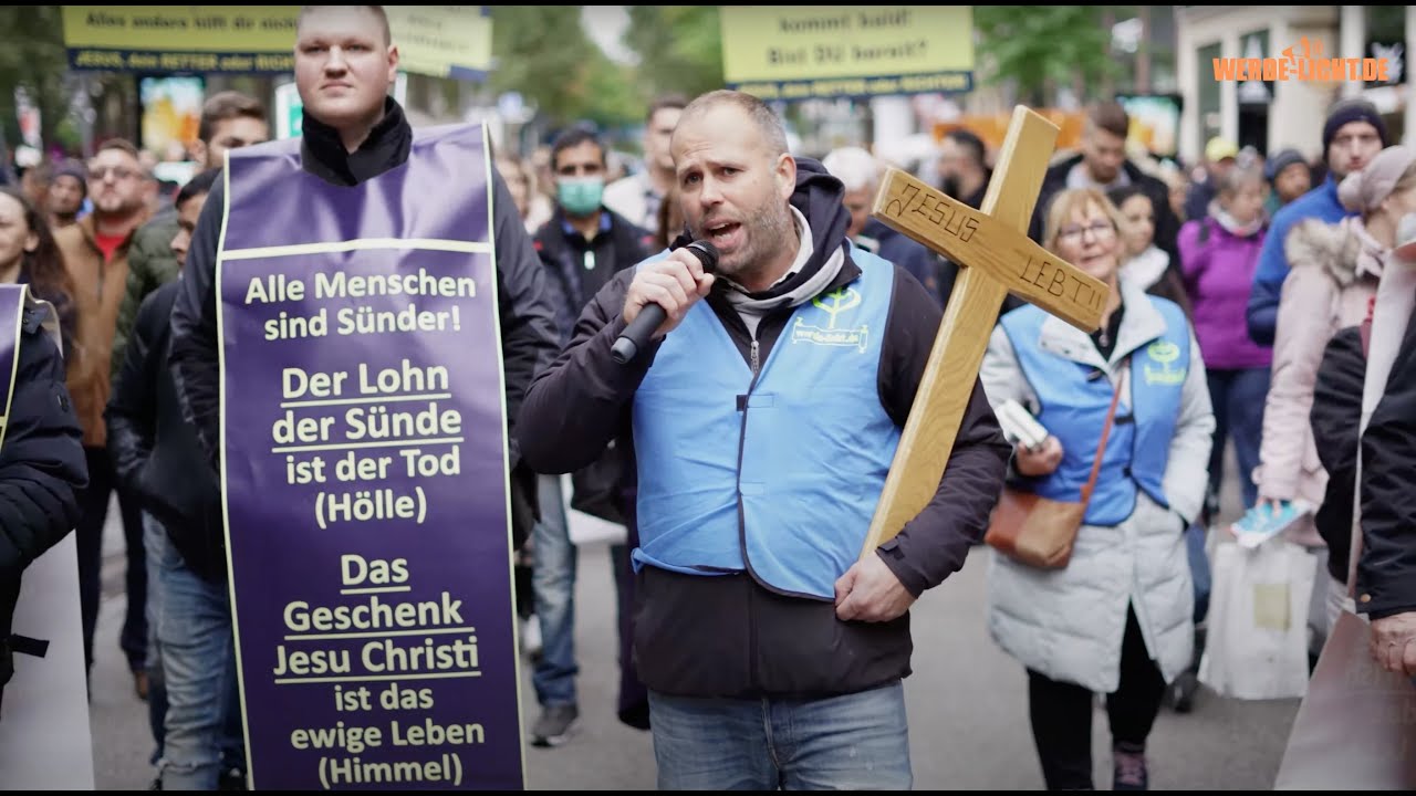 Marsch und Straßenpredigten | Großevangelisation Hamburg 2021