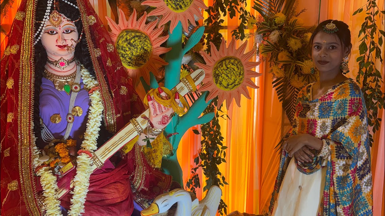 Finally itna saal baad hua Saraswati puja hamare colony me ❤️🤌🏻💫