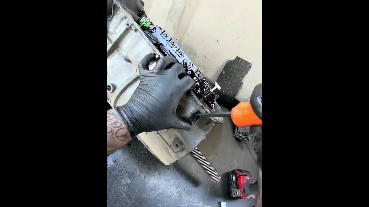 6L80 Transmission Repair (part #1)
