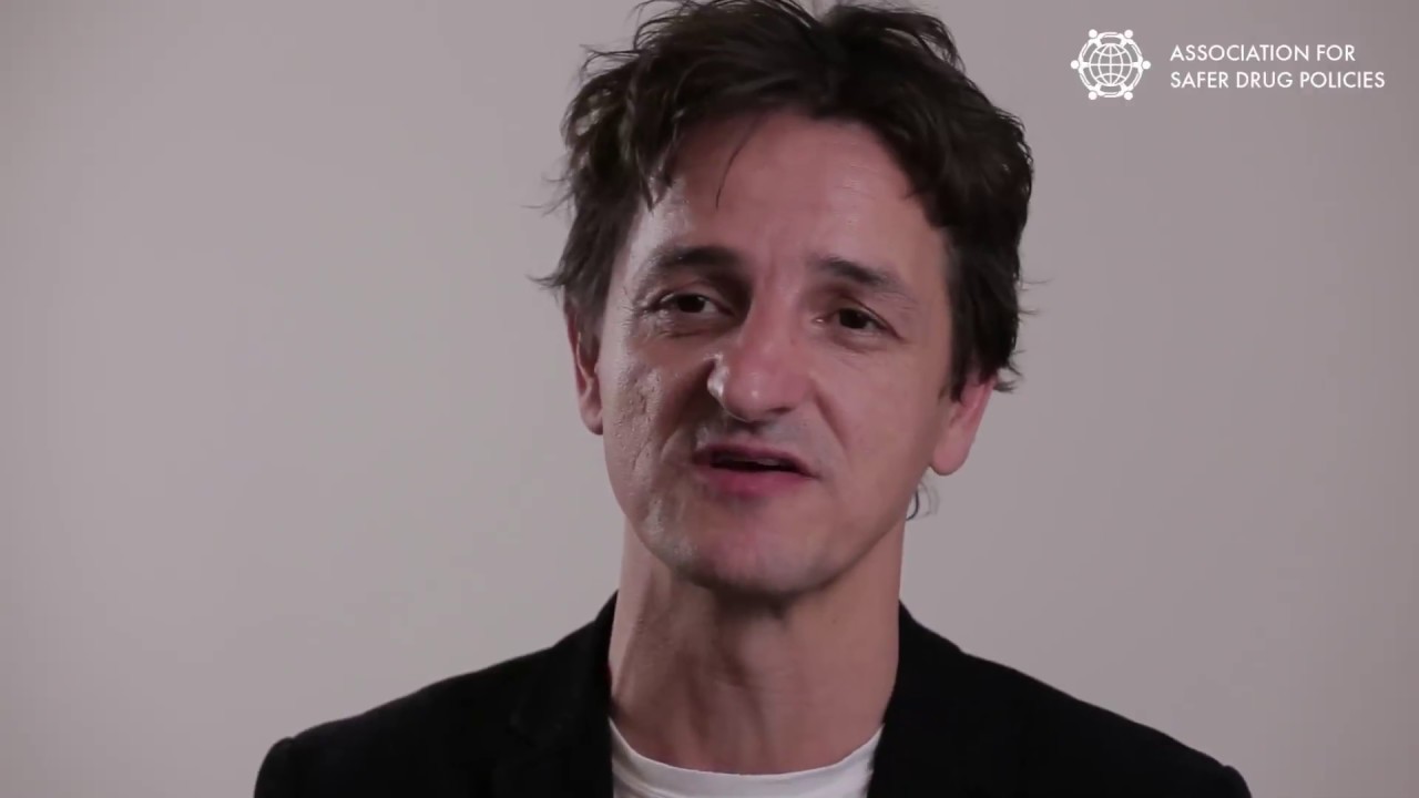 Steve Rolles supports the Association for Safer Drug Policies