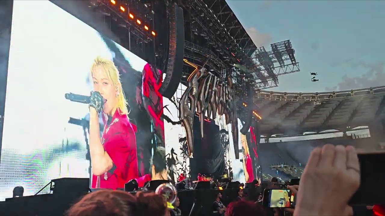 Chk Chk Boom, Domino, God's Menu — Stray Kids Roma 30/07/2025