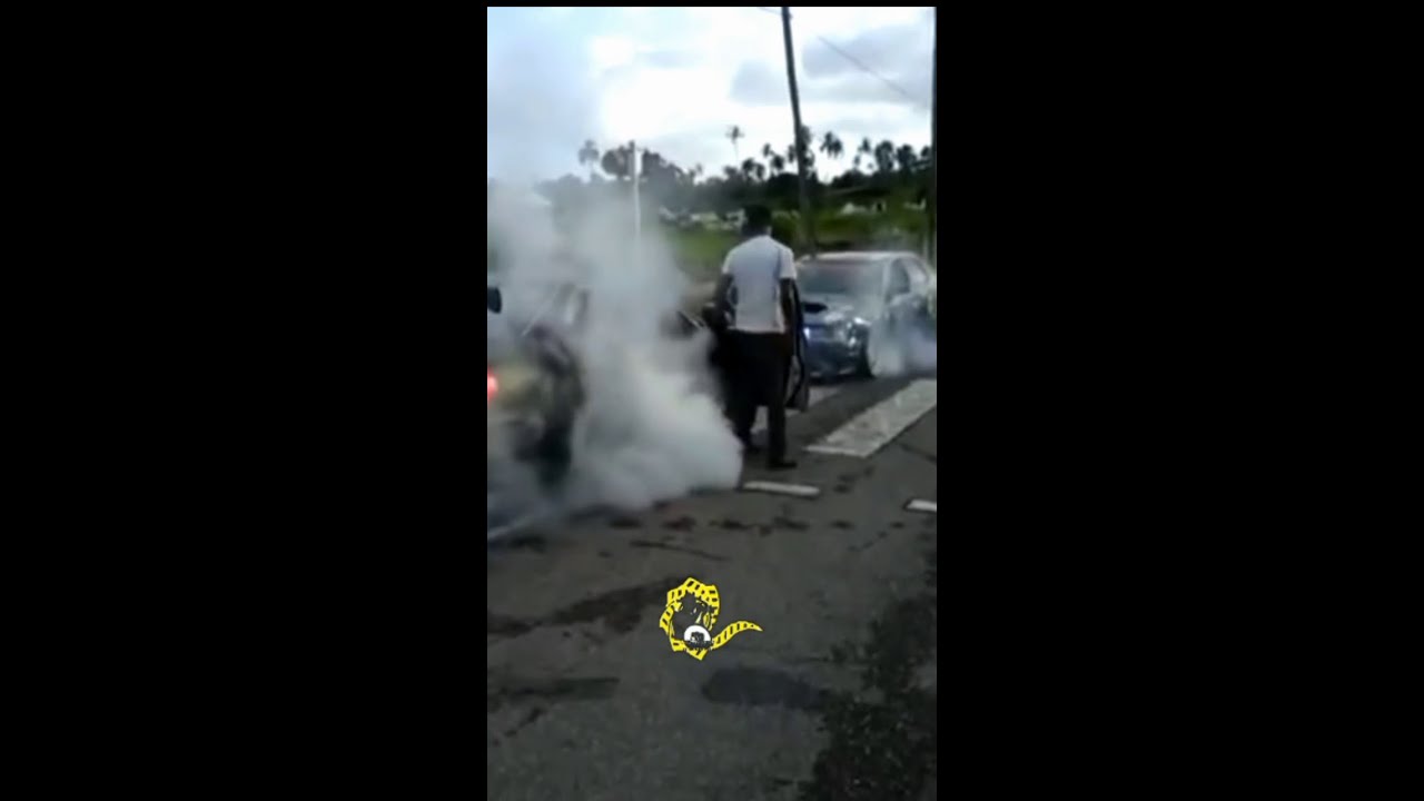 Dirty Projects a31 & khans Auto c33 throwback drifting