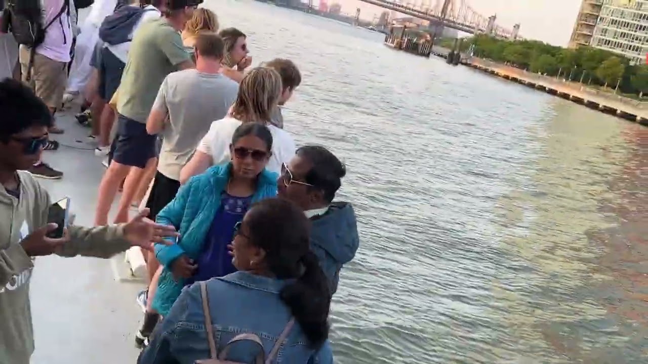 New York City - Circle Line Sunset Cruise
