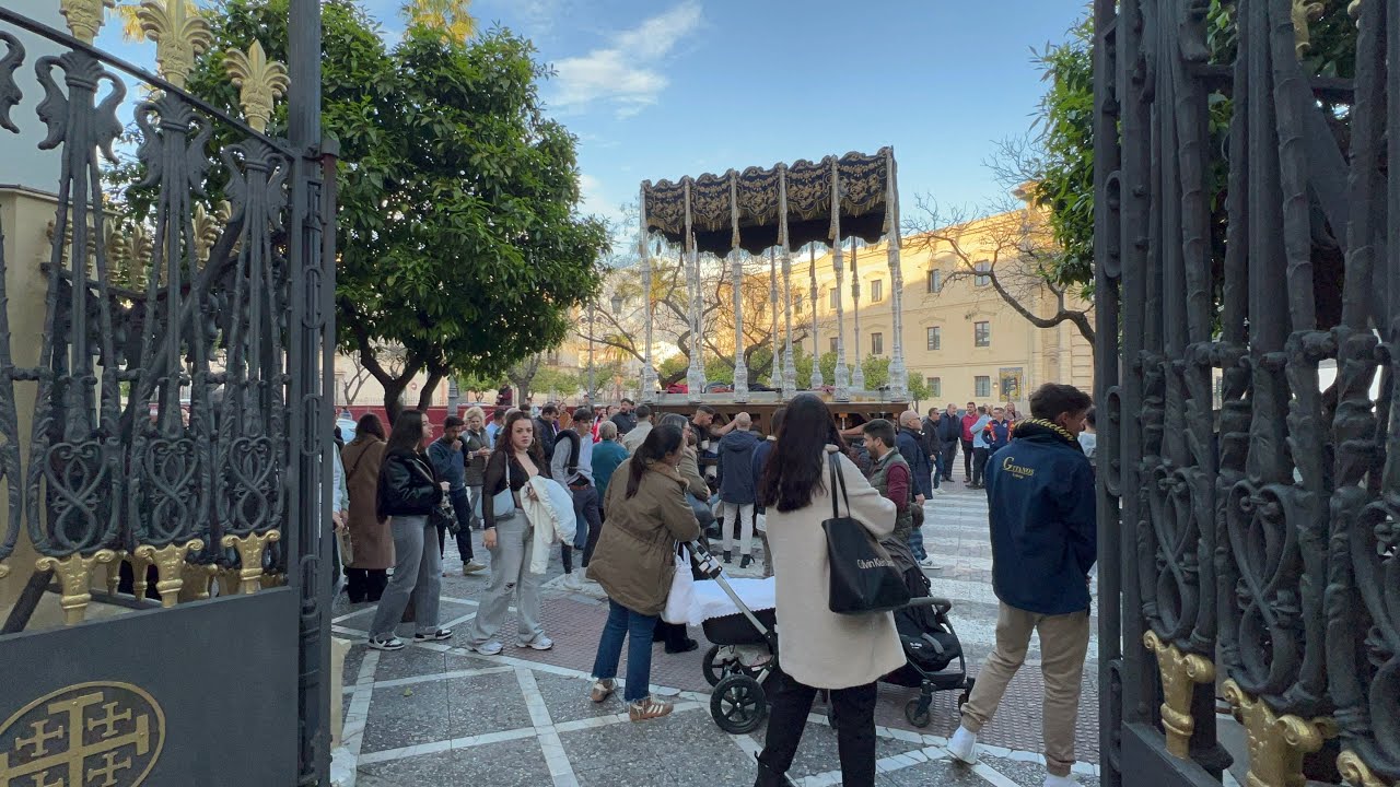 Un sábado cualquiera… de Cuaresma. @cofrademania-jerez 