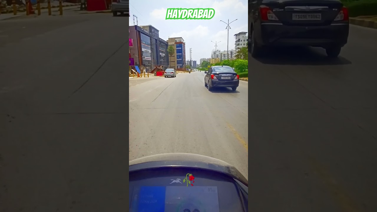 Hyderabad town ....... #trending #motorvlogs #viral #hyderabad #whatsappstatus