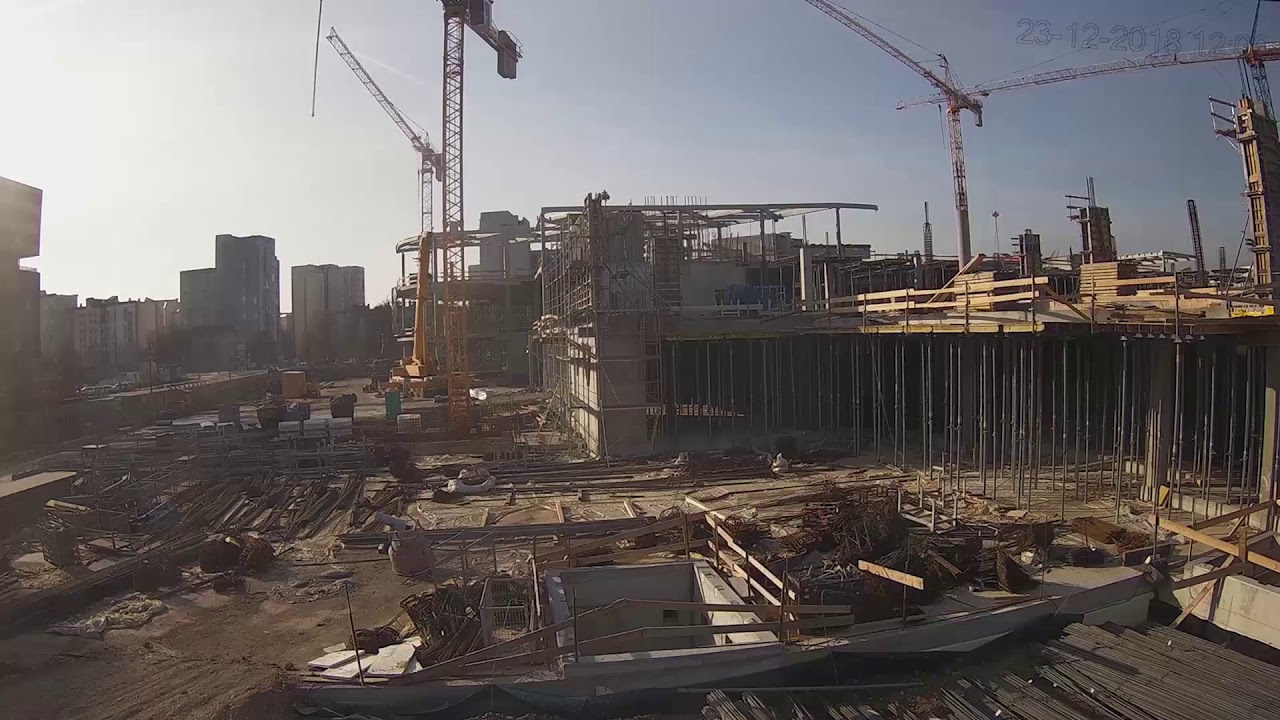 Nakupovalno središče Aleja v Šiški