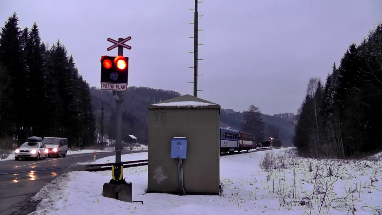Železniční přejezd P4268 Potůčník (10. 2. 2018)