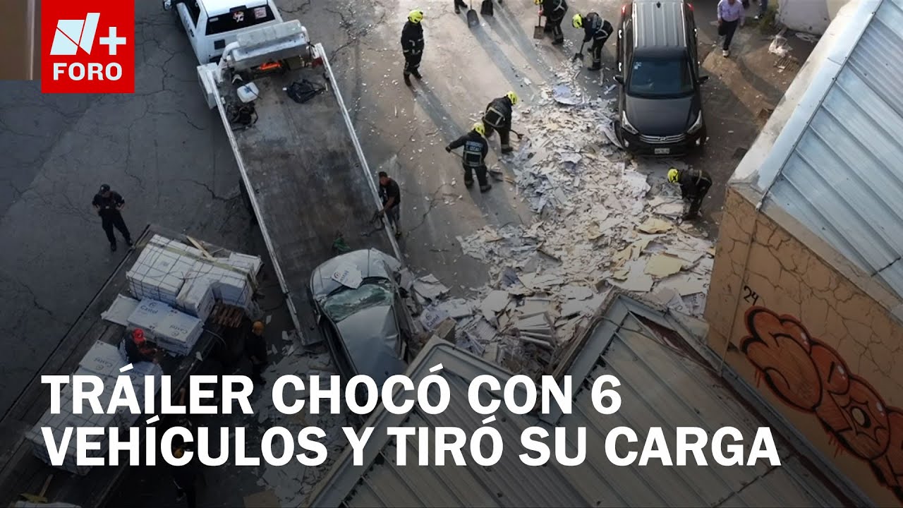 Tráiler se quedó sin frenos y chocó con seis vehículos cerca de Plaza Arkana en Cuautitlán