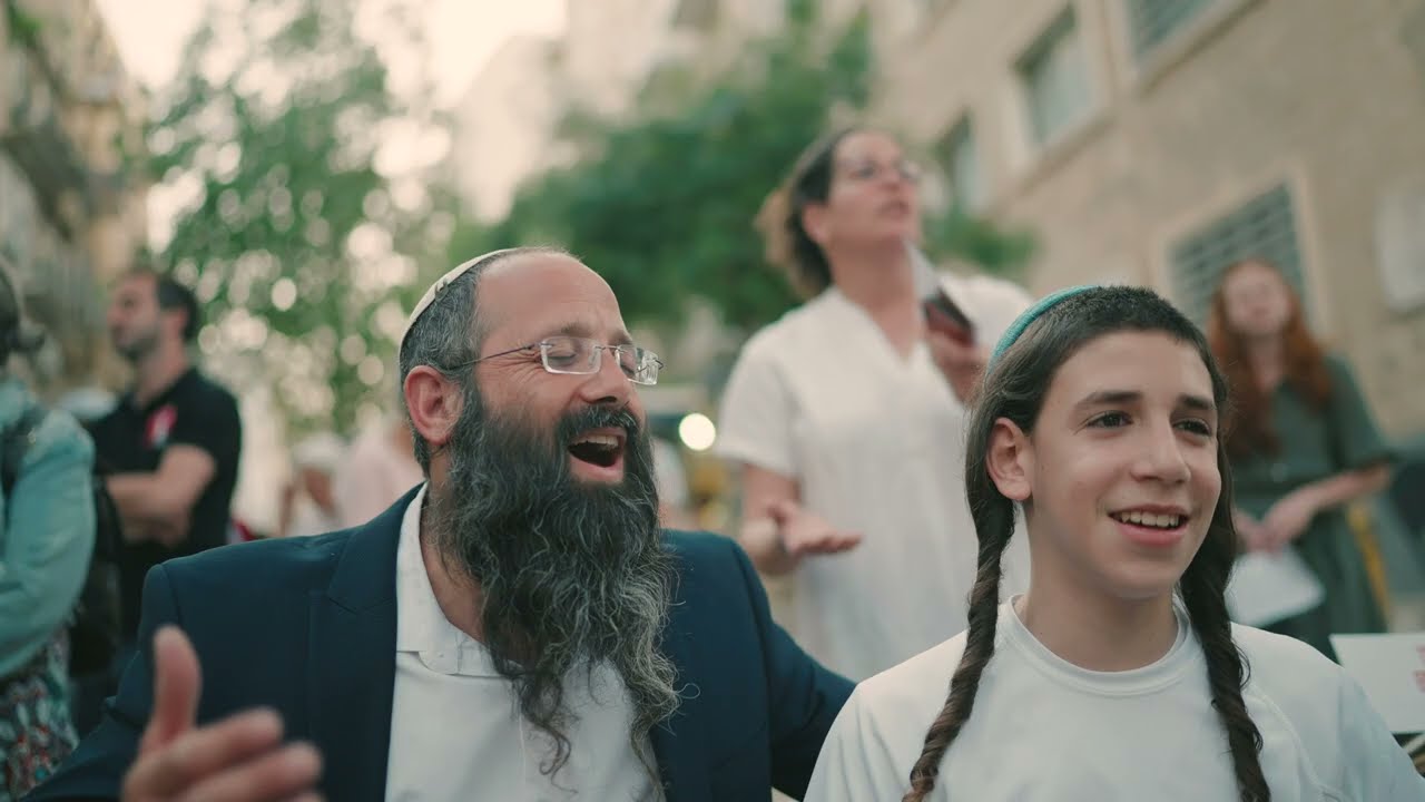 שנת ישע בביצוע מרגש למען החטופים | רבי שלמה אבן גבירול || שירת הדורות