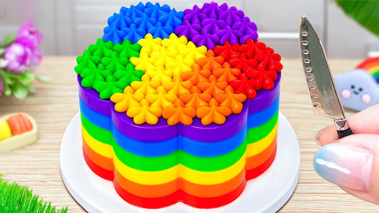 Sweet Miniature Cake DIY 😍 Flower Shaped Rainbow Buttercream Cake Tutorial 🌈 Mini Cake Studio