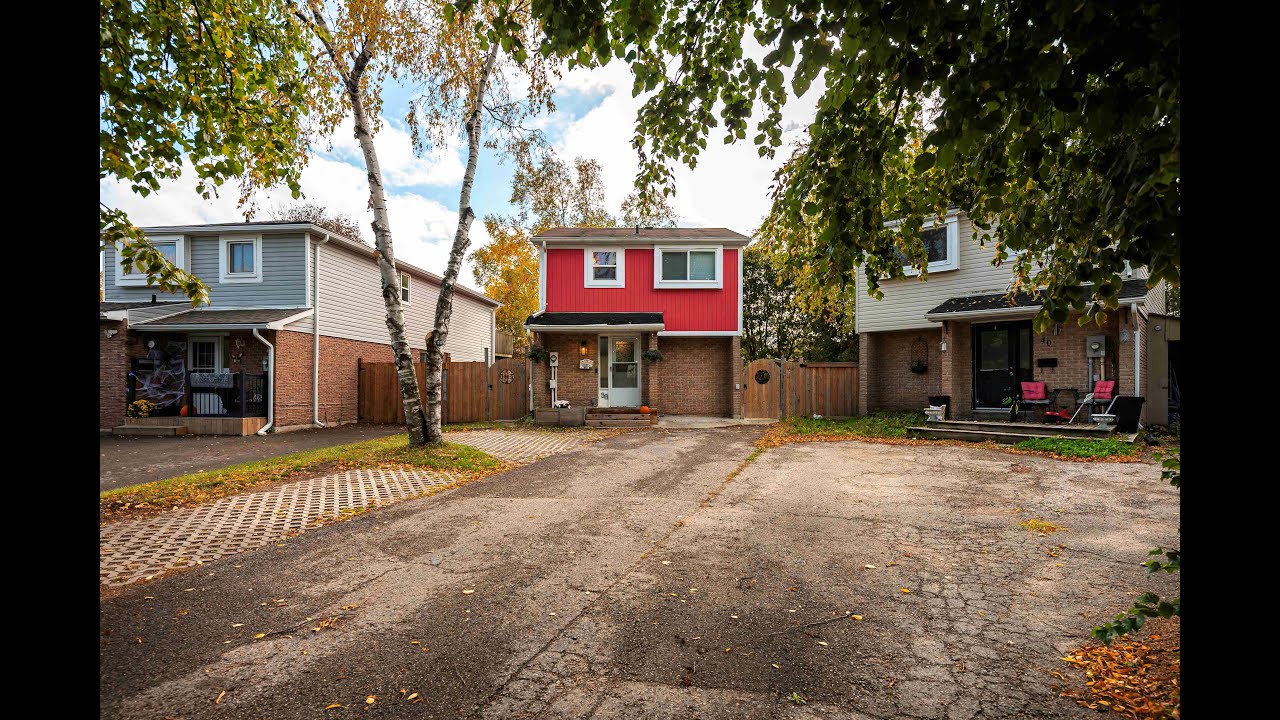 38 Karen Court, Orangeville, Ontario For Sale, Mullin Group, Royal LePage