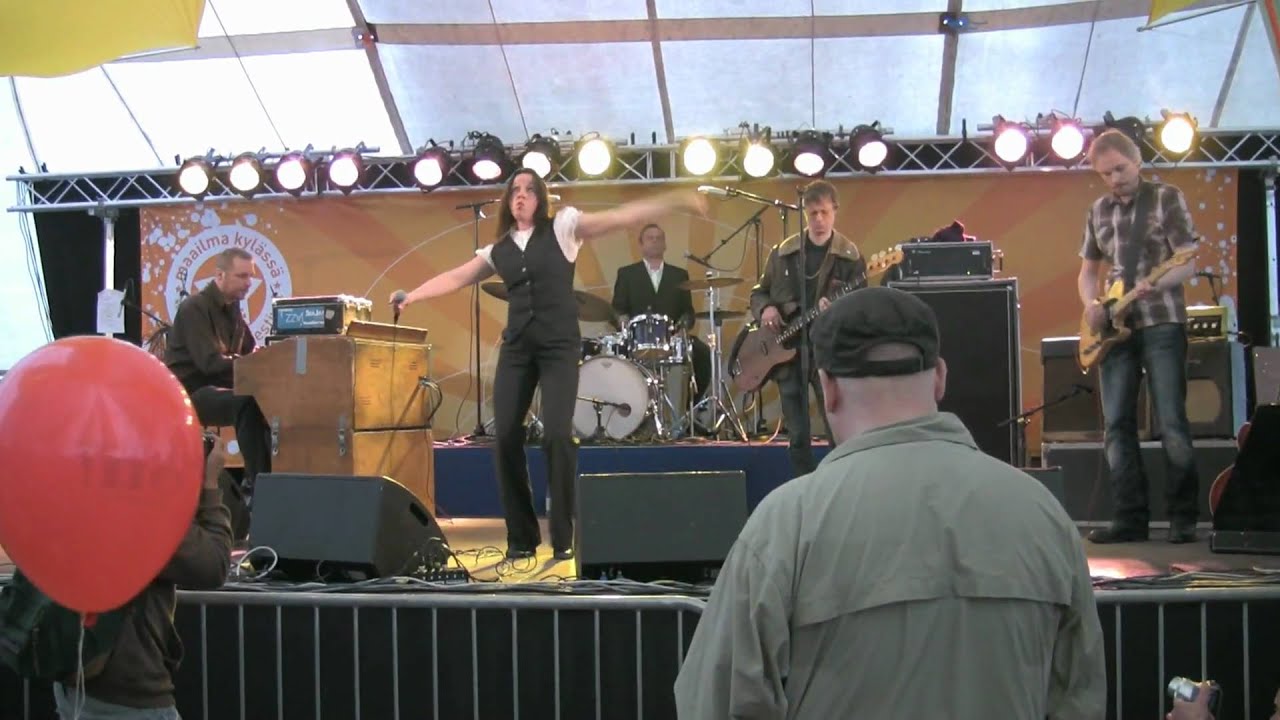 Marjo Leinonen & Viranomaiset: (tuntematon)