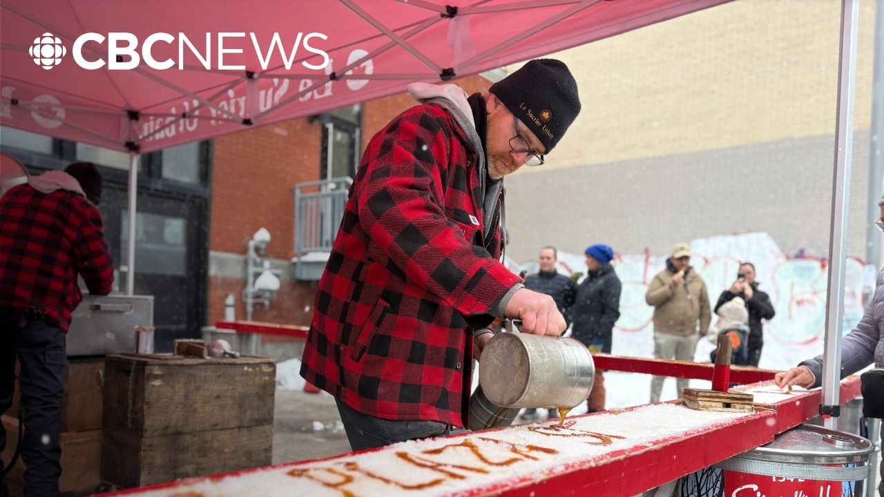 St-Hubert Plaza shoppers get taste of urban sugar shack