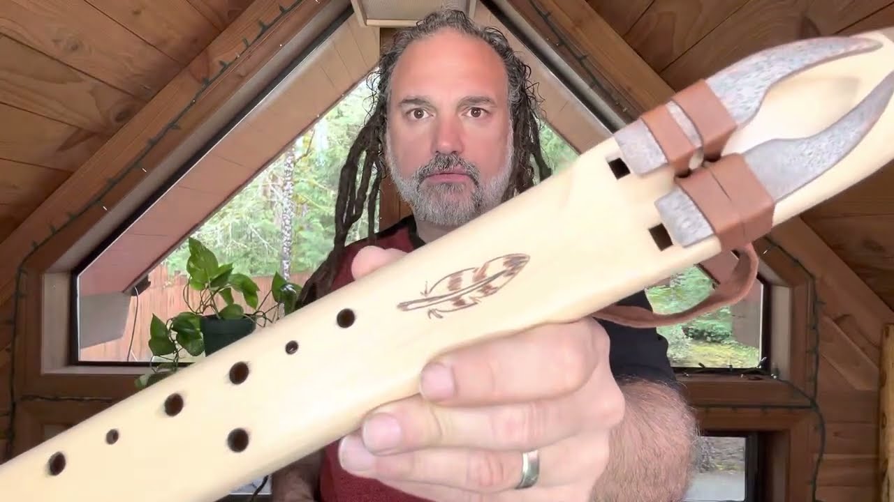8 Hole Aeolian Alternating Drone Flute in B 432 Hz