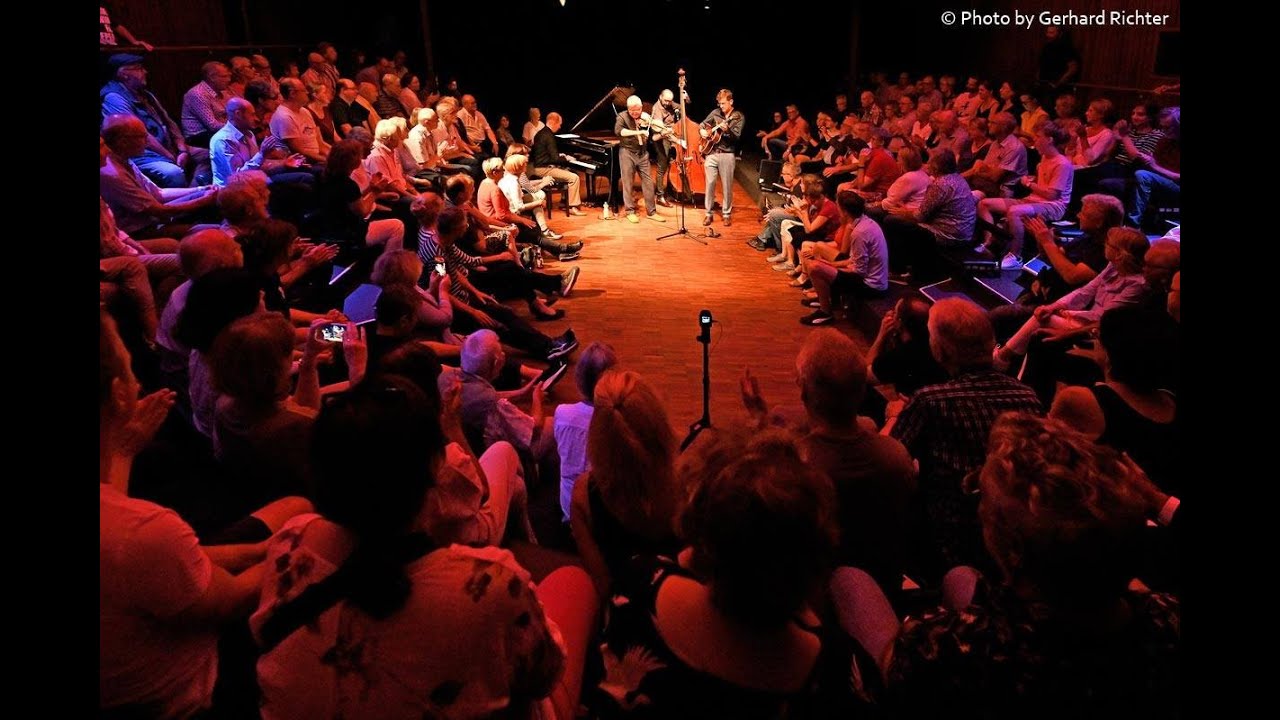 Chris Hopkins meets the Jazz Kangaroos: WHEN YOUR LOVER HAS GONE