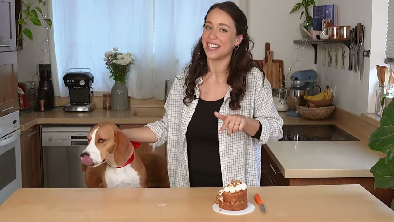 Ricetta Sorprendente Torta di Compleanno per Cani! Finale da Non Credere! 🐶🎂