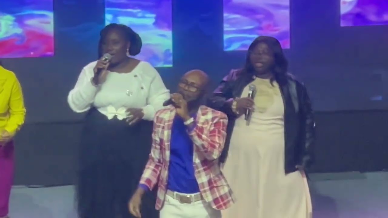 Minister Daniel Danquah powerful song ministration 