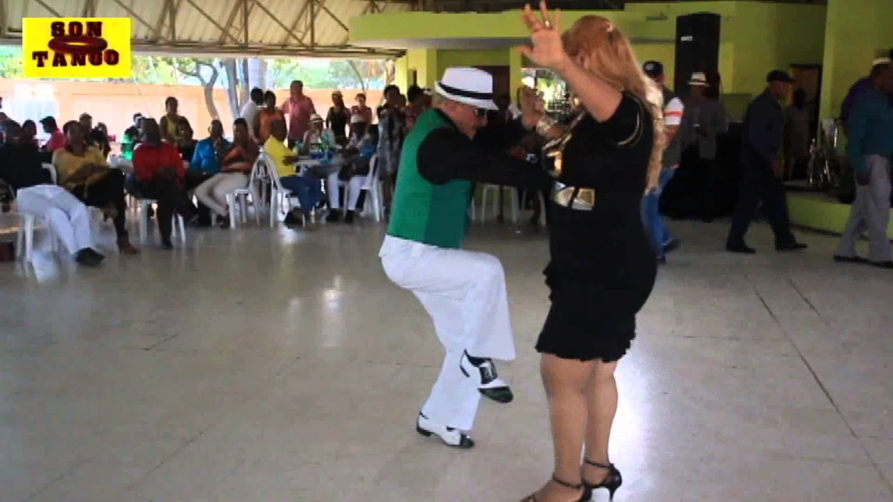 BIENVENIDO PEÑA & MILAGROS MUÑOZ; 