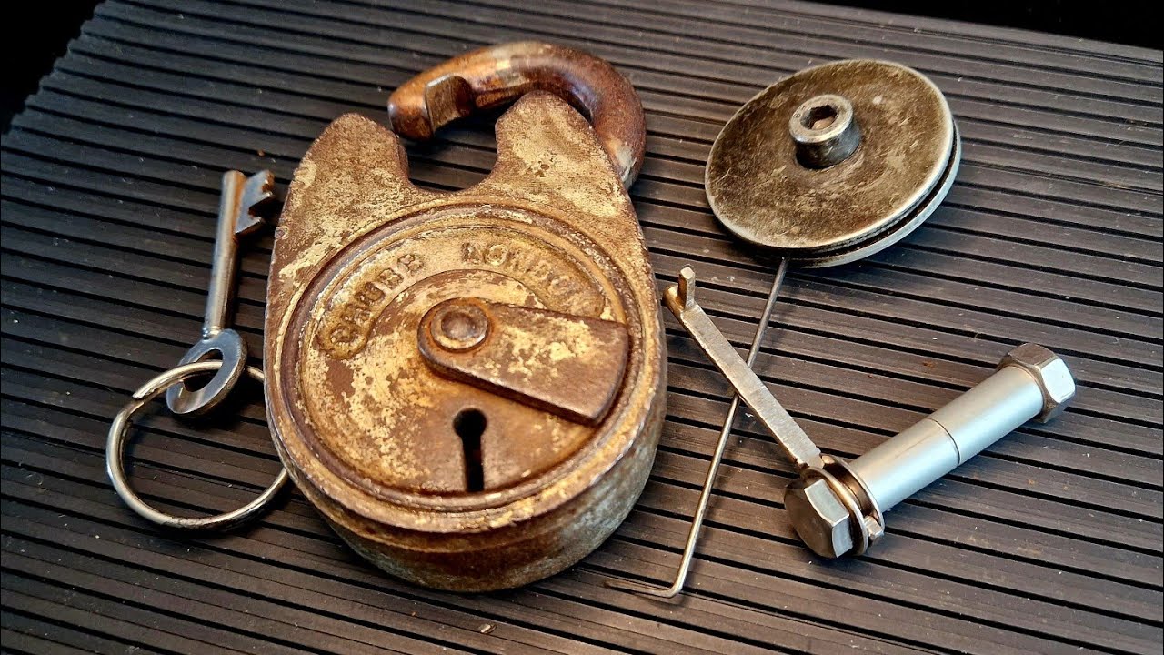 Picking a tough Chubb Battleship 5 lever padlock