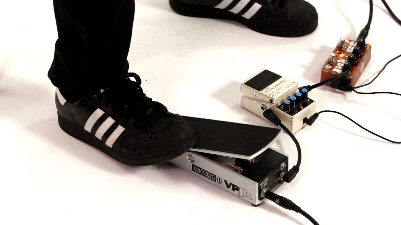 How to Put Delay Pedal 1st w/ Volume Pedal | Guitar Pedals