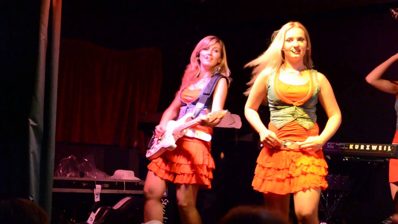 COUNTRY SISTERS KALUNDBORG 2013  NR 7