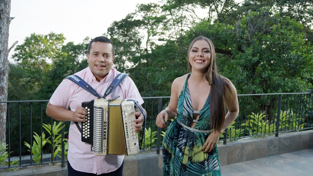 Ra&uacute;l Aparicio - Doralis Mela  - NO PIDAS QUE TE QUIERA VIDEO OFICIAL