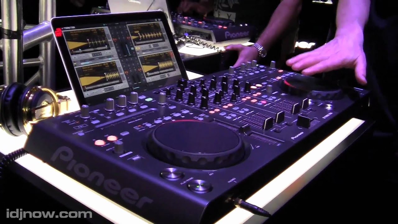 PIONEER DDJ-T1 TRAKTOR MIDI CONTROLLER AT WINTER NAMM 2011 WITH IDJNOW