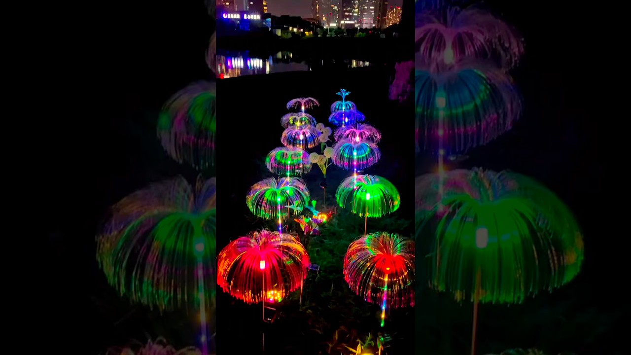 Jellyfish outdoor solar light 