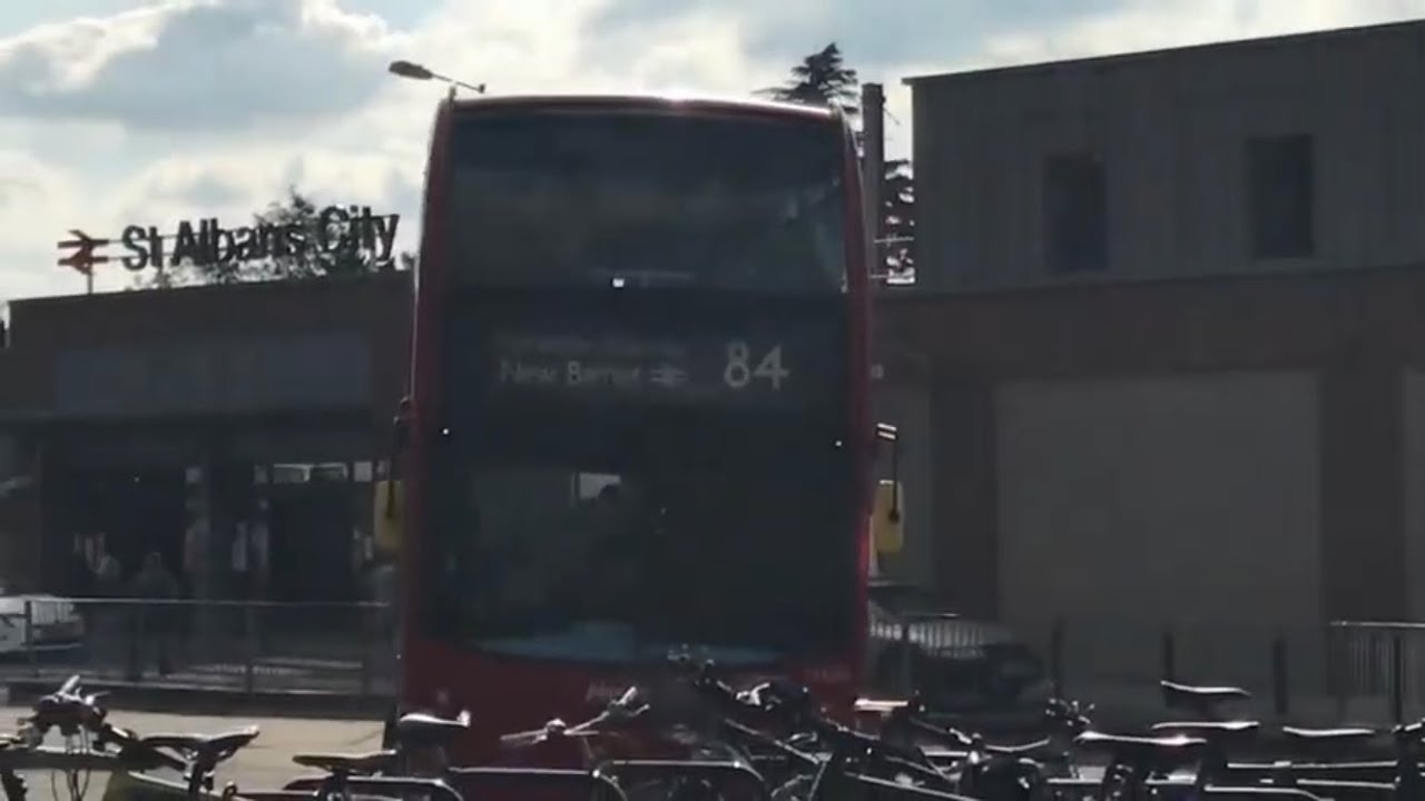 Busses at St Albans city train station pt1