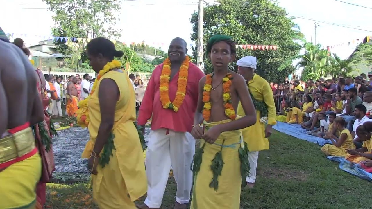 Marche sur le feu Famille SABARY le 11 Février 2024