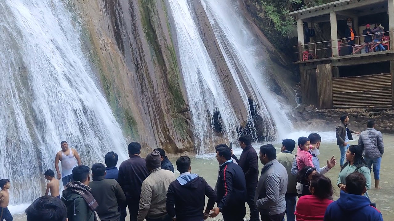 Empty water fall at mussoorie