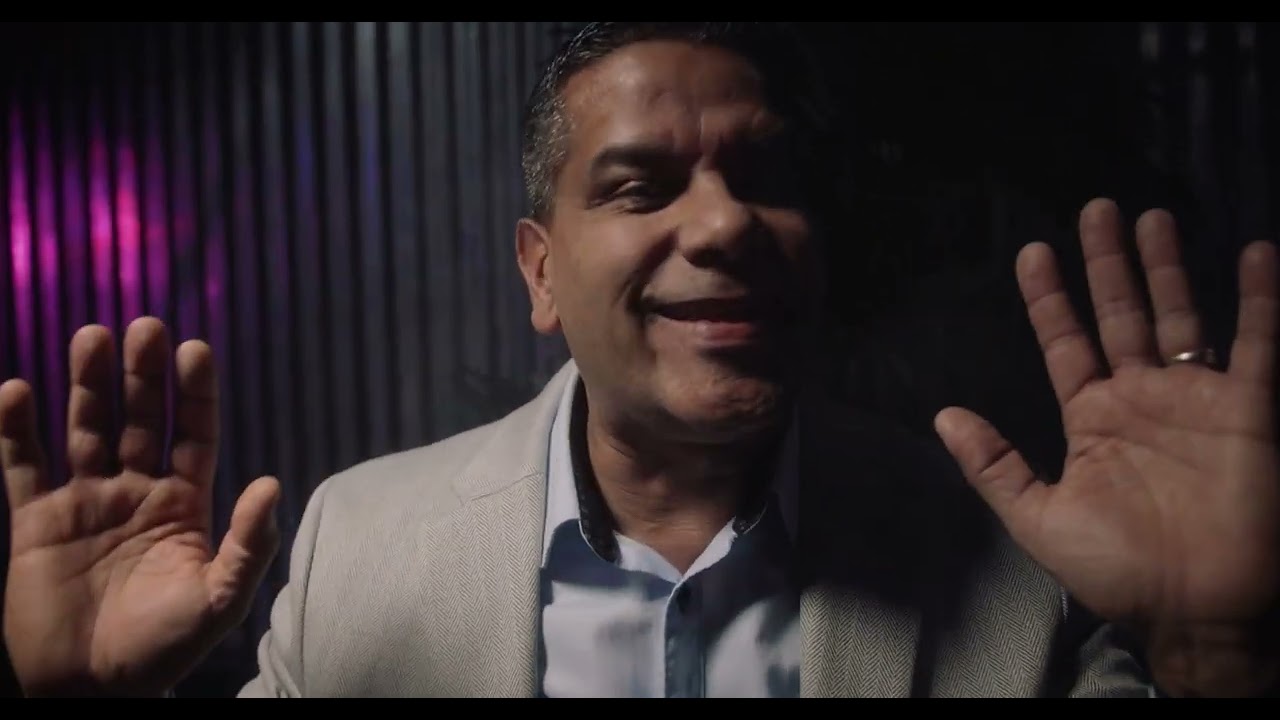VIDEO OFICIAL - LUISITO ROSARIO - SACALA QUE ELLA BAILA
