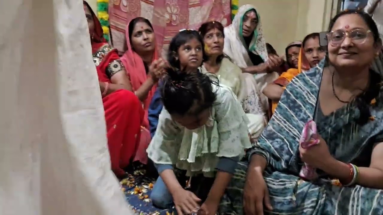2 March 2026  brij ki Prasidh holi merro khoy gayo bajuband russia hori me  singer by madhav sharma 