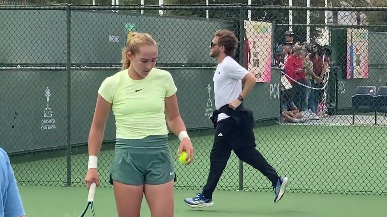 Mirra Andreeva vs Donna Vekic: Stunning Female Tennis Players in Practice #WTA #IndianWells 108