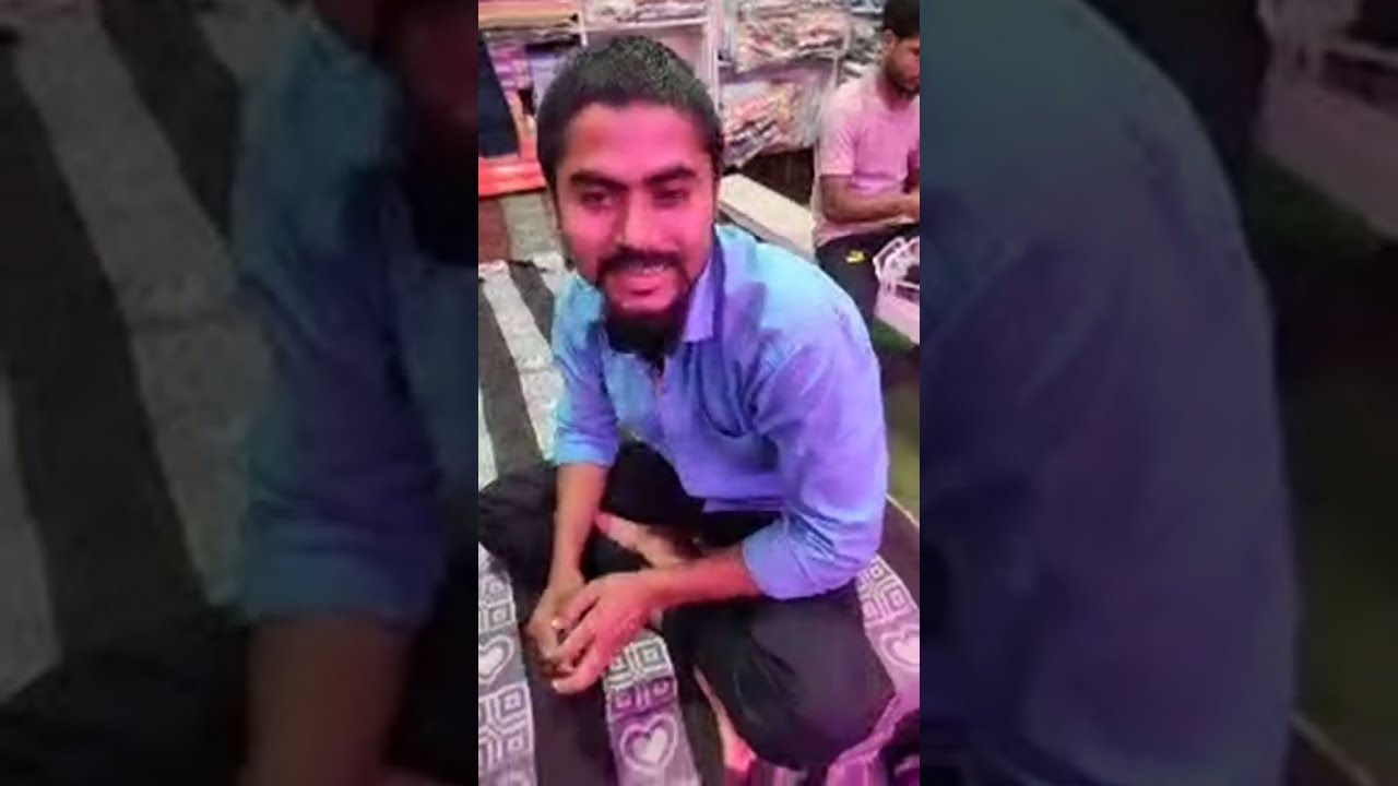 ঈদের জন্য নতুন কাপড় নিয়ে এসেছেন।
