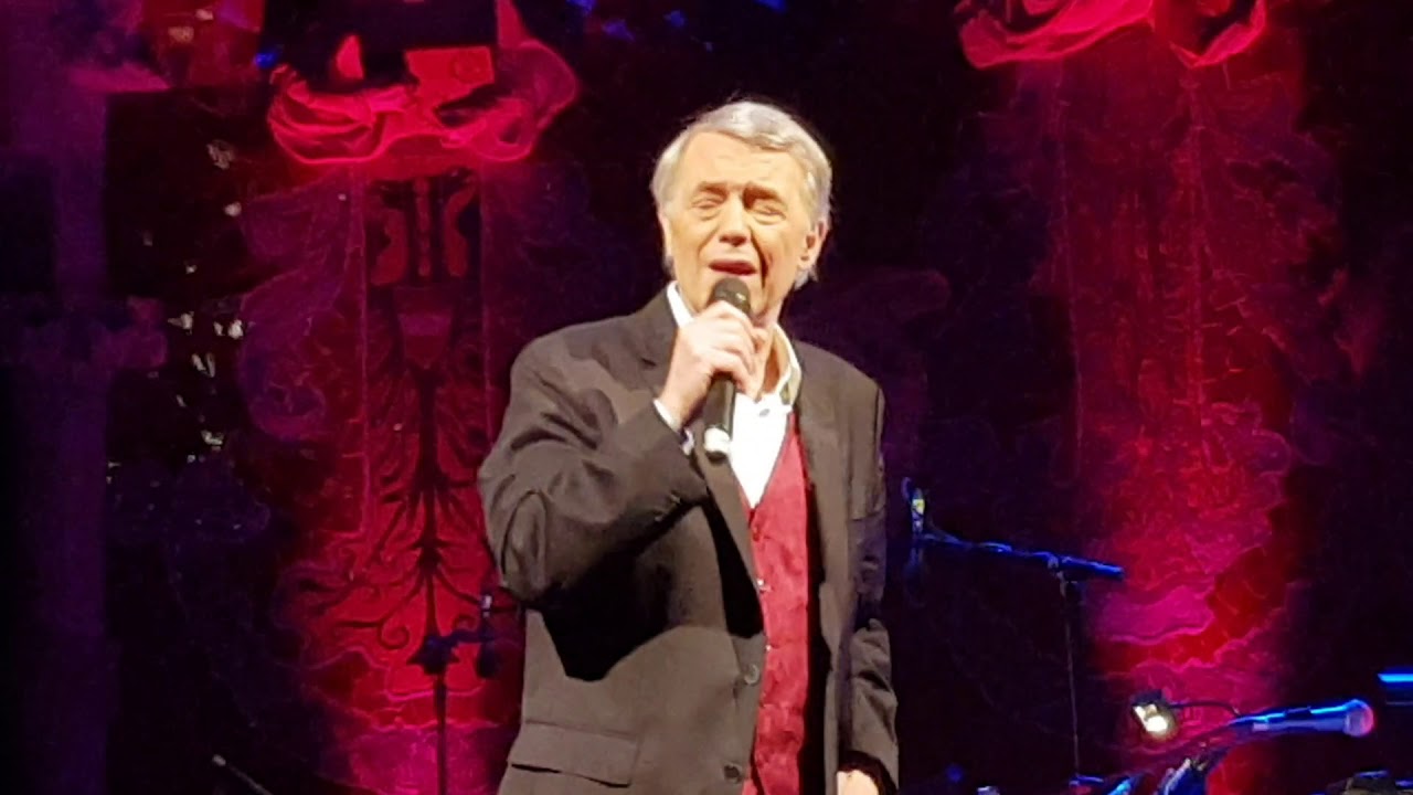 Salvatore Adamo Ella BCN 2020