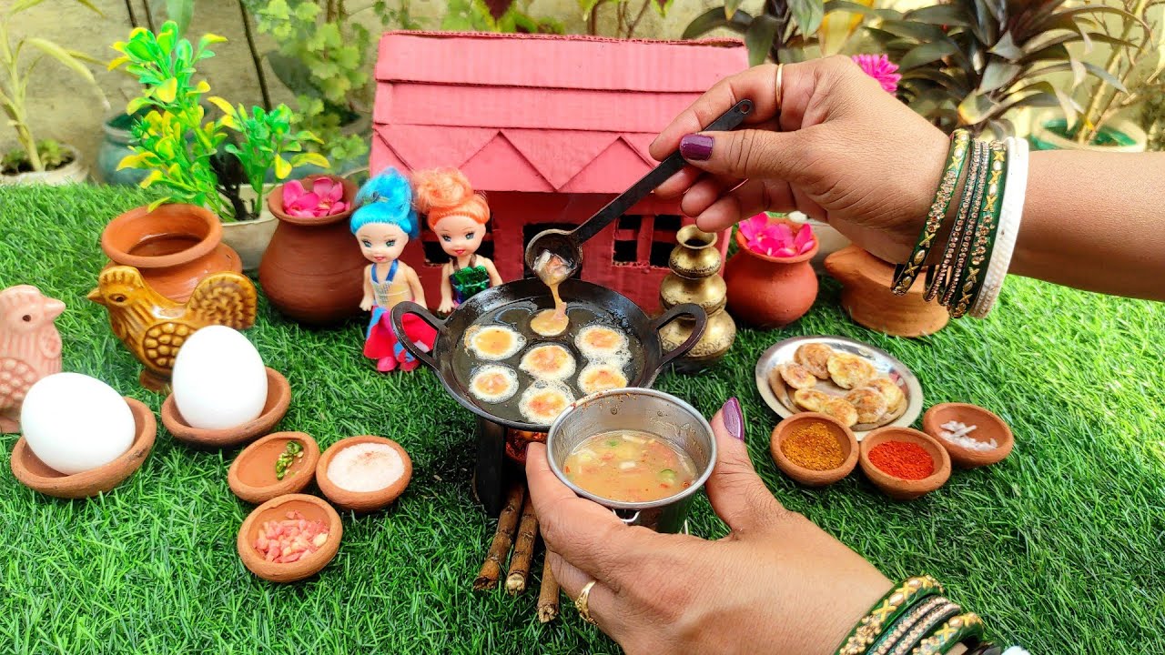 Easy Miniature Egg idly Recipe 😋 in Appe Sancha | Miniature Egg idly || The Tiny Cooking 